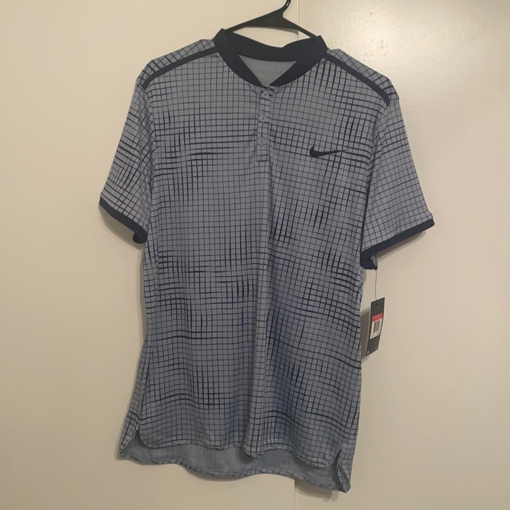 NWT NikeCourt Tennis Polo / Henley Size L Blue